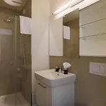 古加琪公寓式酒店 *